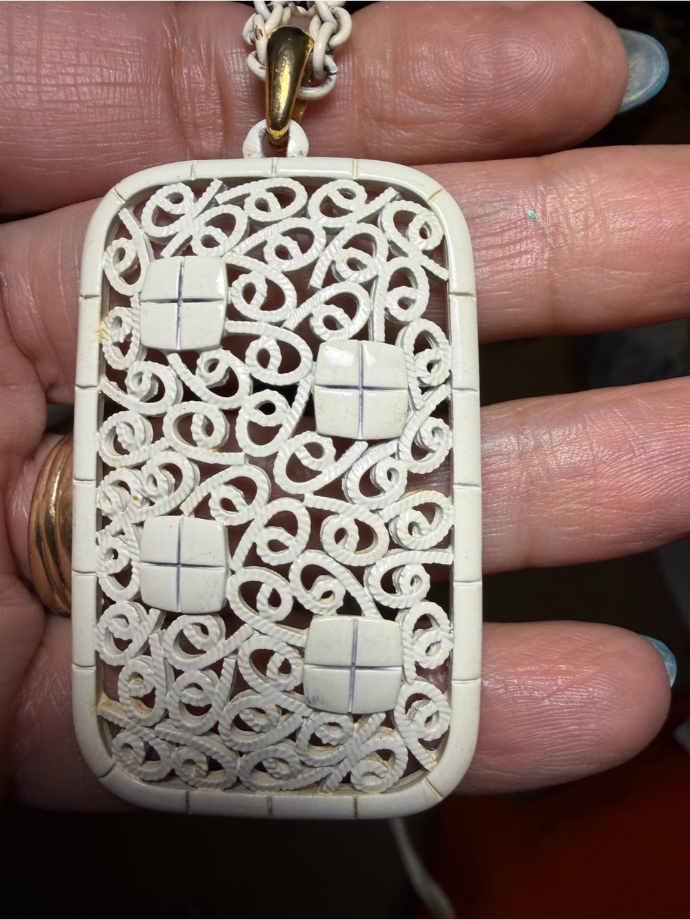Vintage White Enamel Filigree Pendant Necklace Long Chain Mod Retro Jewelry
